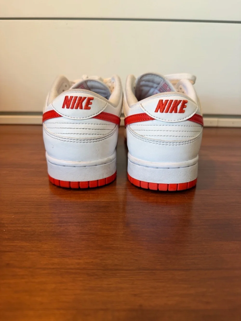 Nike Men’s Dunk Low Retro leather sneakers
